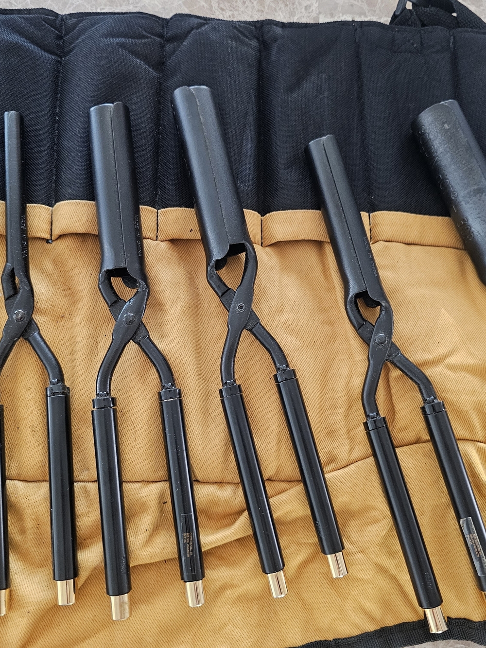 Women's Gold N Hot Curling Iron Set With Carrying Bag